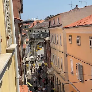  Apartment Dejan 2-top Centar-old Town Studio