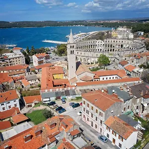 https://apartment-arena.pula-hotels.org